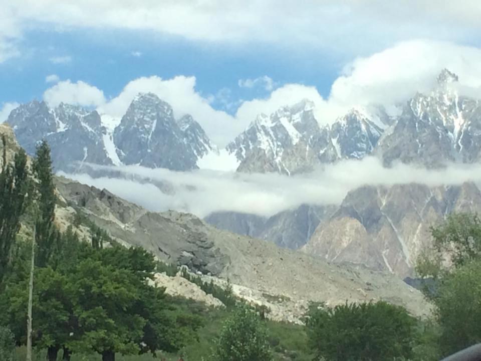 World Roof Hotel Hunza Karimabad  Exterior photo